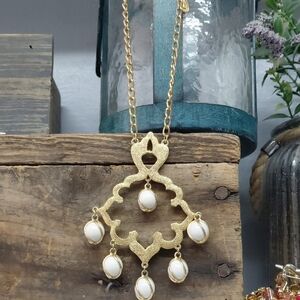 Vintage Gold Tone Moroccan Style Necklace